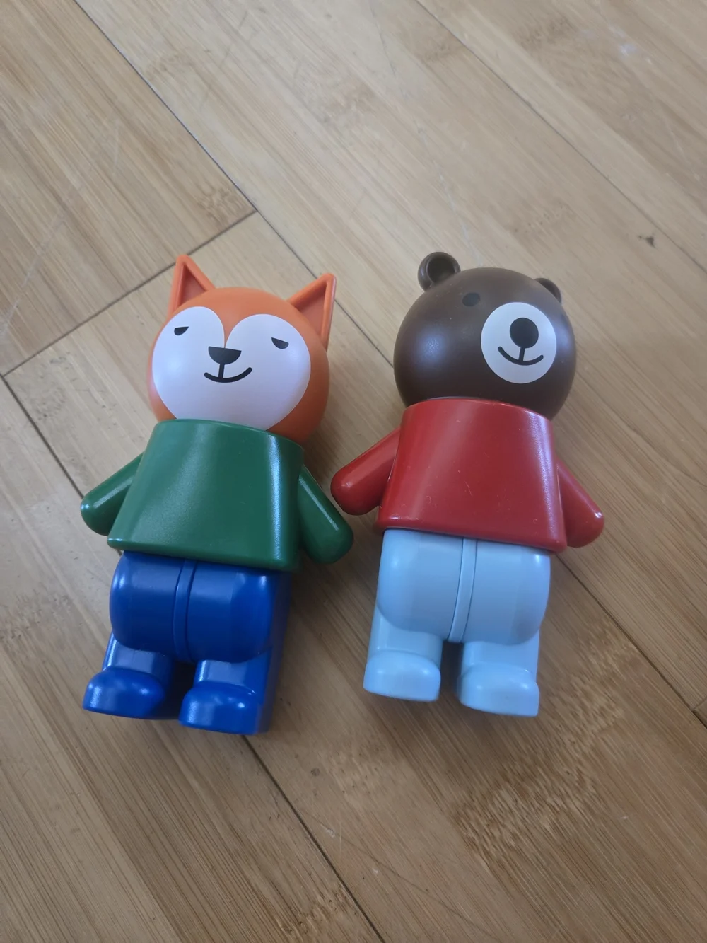 IKEA set Of 2 Dollhouse Animal Figures Orange Fox Brown Bear Cat Figures Toys